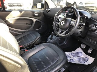 /photos/11879/ac18152a-f323-418c-9f6a-427cdf8164b7_i320x240.jpg